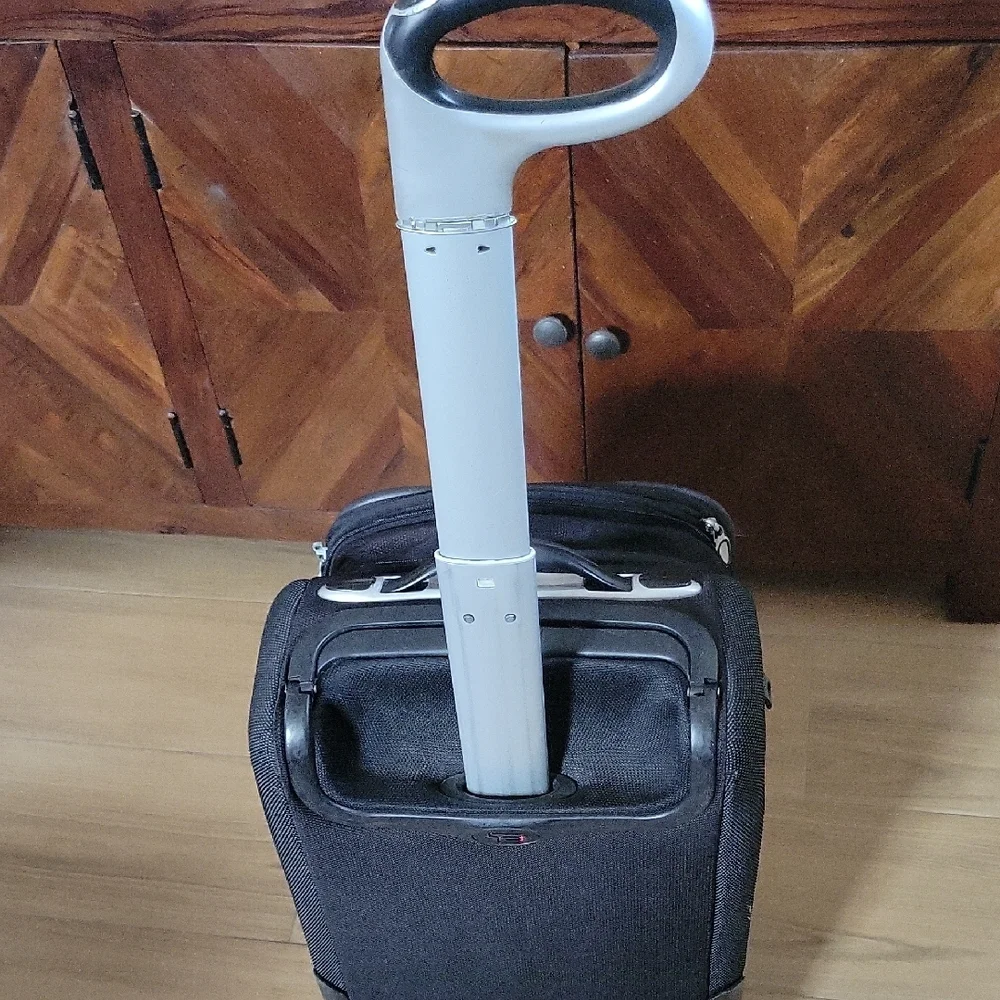 Tumi Transporter T3 Black Rolling Bag